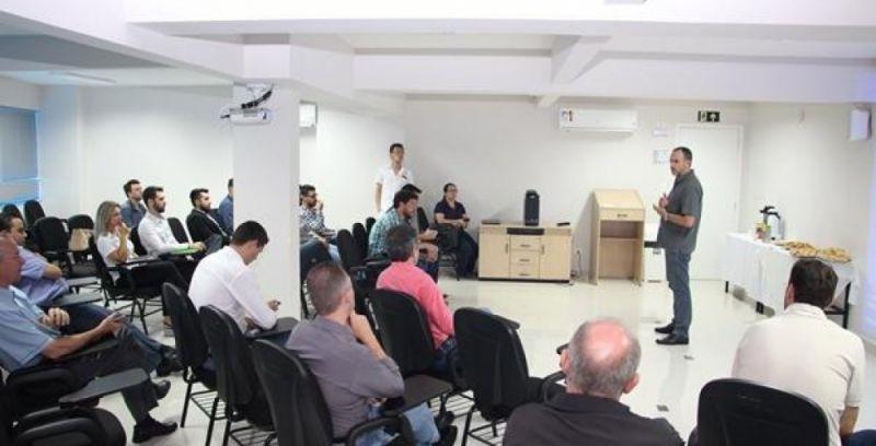 ESTÍMULO À INOVAÇÃO E ALTA PERFORMANCE EMPRESARIAL É TRABALHADO PELO ACIC LABS NA REGIÃO