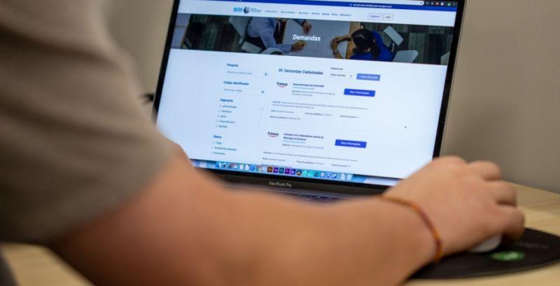 PLATAFORMA DO SRI JÁ TEM MAIS DE 160 OFERTAS E DEMANDAS DO OESTE DO PARANÁ PUBLICADAS